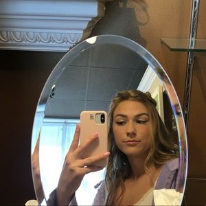 Meet your Posher, Hannah